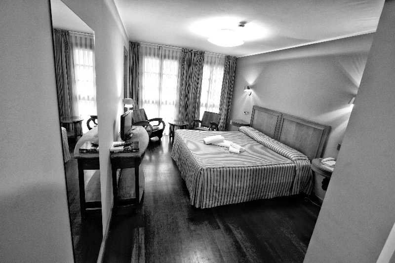 Hotel El Sella Onís Εξωτερικό φωτογραφία