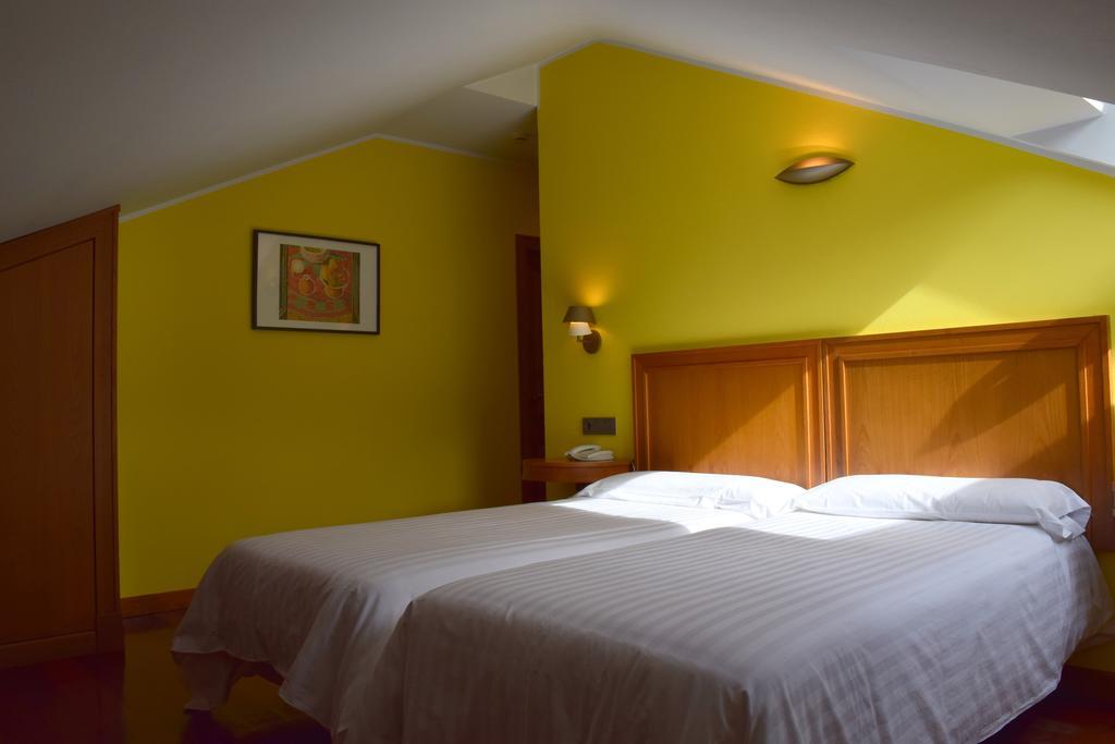 Hotel El Sella Onís Εξωτερικό φωτογραφία