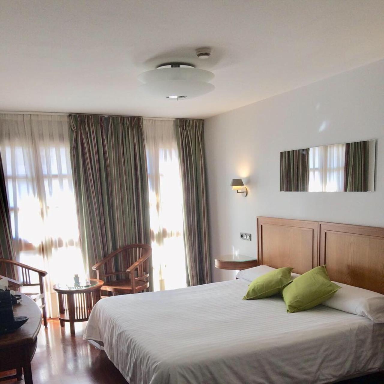 Hotel El Sella Onís Εξωτερικό φωτογραφία