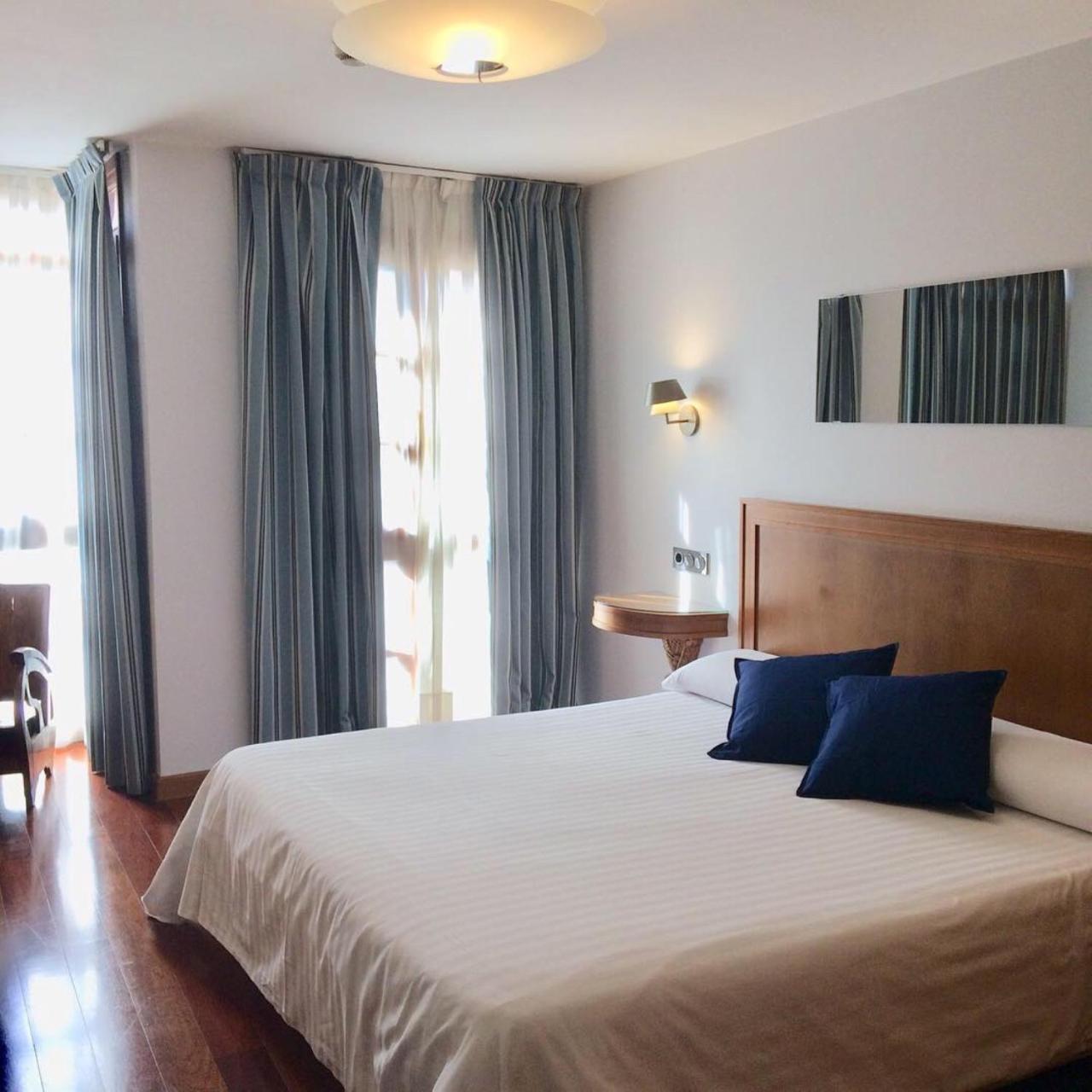 Hotel El Sella Onís Εξωτερικό φωτογραφία